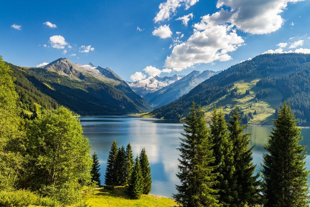 Österreich - Urlaub genießen mit Bergen und Seen