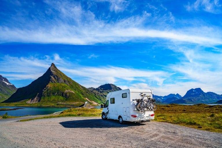 Was darf man für den Campingurlaub nicht vergessen?