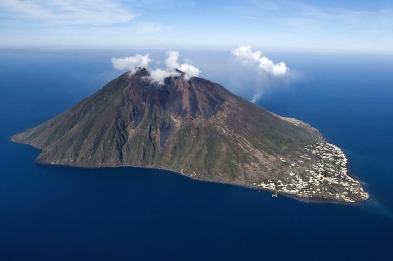 The adventurous Stromboli