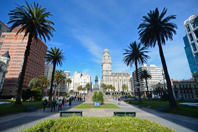 Uruguay – a house with a garden