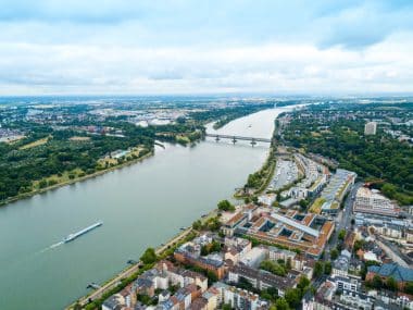 Rhein bei Mainz