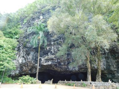 Maniniholo Dry Cave, Kauai
