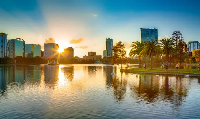 Sonnenaufgang in Orlando, Florida