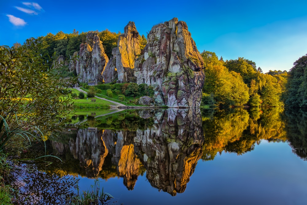Der Teutoburger Wald Wandern Im Reich Der Sagen Und Mythen Der Teutoburger Wald Wandern Im Reich Der Sagen Und Mythen