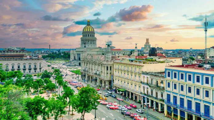 Havanna mit Blick auf das Capitol