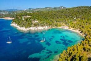 Strand von Milia auf der Insel Alonnisos