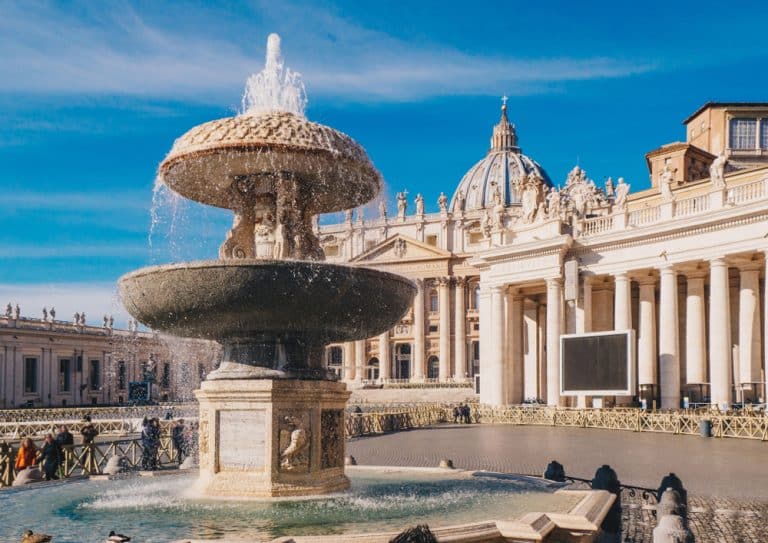 Vatican City: Visiting the Pope and Precious Art Treasures