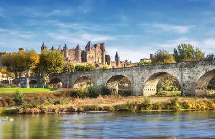 Carcassonne und die Brücke Le Pont Vieux