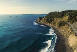 Pacific Coast Highway 101 in Oregon bei Port Orford und Humbug Mountain