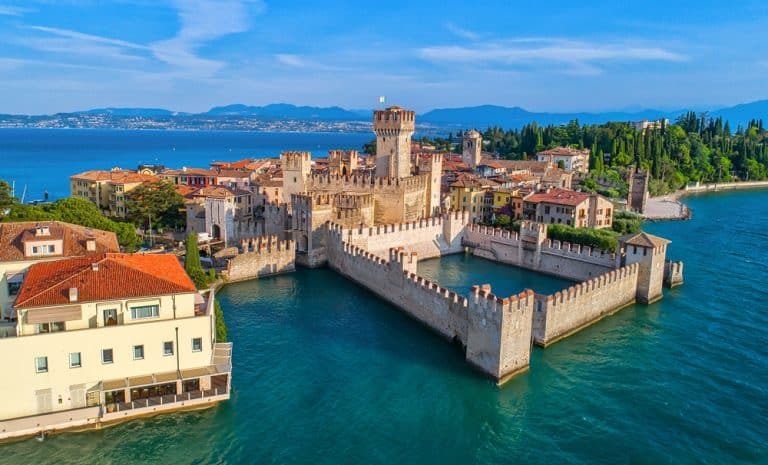 Sirmione on Lake Garda: Roman tradition paired with dolce vita