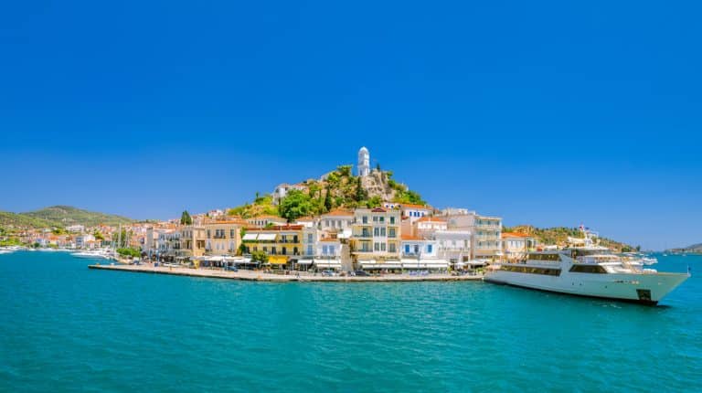 Holidays in Poros: Rediscover Greece