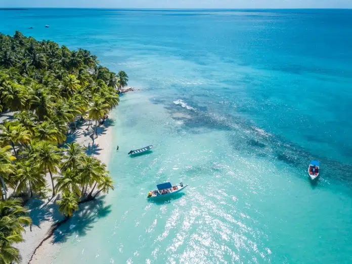 Luftbild der Insel Saona in der Dominikanischen Republik