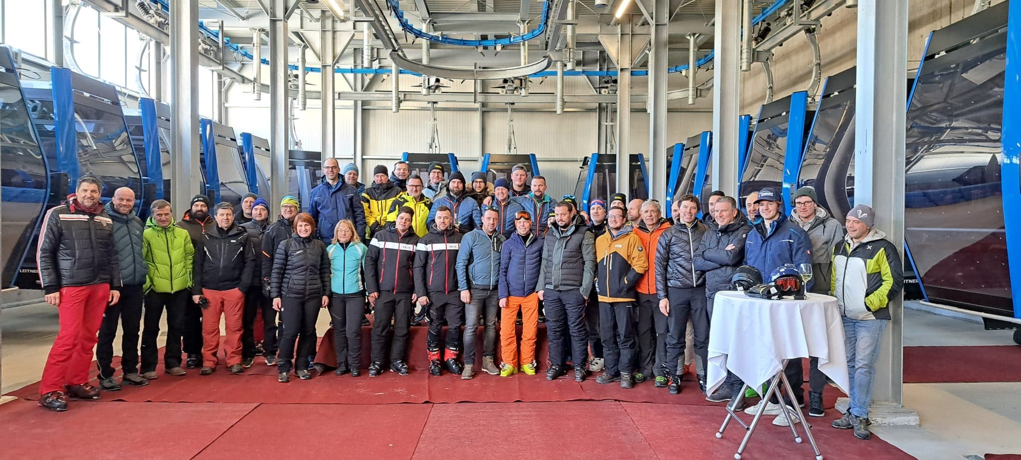 Came together for the ceremonial inauguration: The team around the project of new construction of the valley station and installation of the new mountain railway.