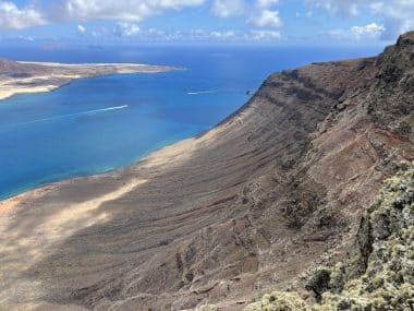 Steep cliffs, Mirador del Rio