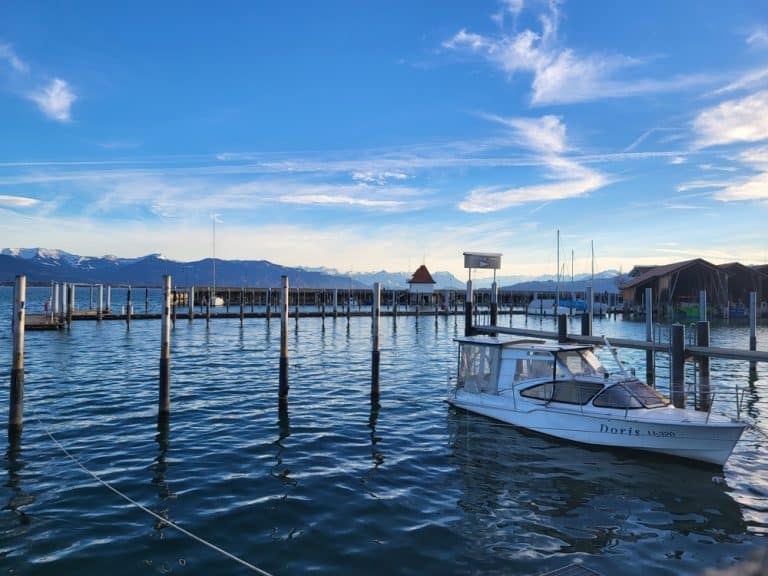 Mastering Germany’s Waterways: An Insight into the Boat License