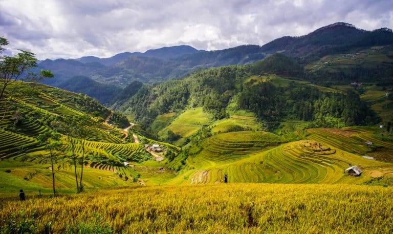 Mai Châu: Picturesque Mountain Landscapes of Vietnam