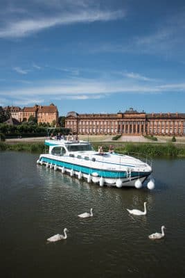 Out and about with the houseboat in Alsace