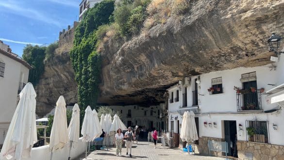 Setenil de las Bodegas