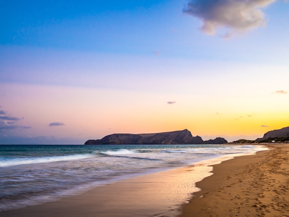 Sonnenuntergang am Traumstrand auf der Insel Porto Santo