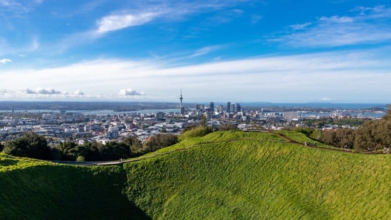 Blick auf die Skyline von Auckland in Neuseeland