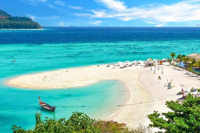 Blick auf den Strand von Koh Lipe