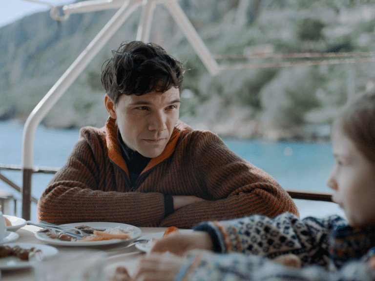 Gewinne 1 Kulturtasche zum Start des Films Sabbatical