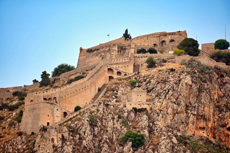 Nafplio – Sehenswürdigkeiten und Tipps für die historische Stadt am Peloponnes
